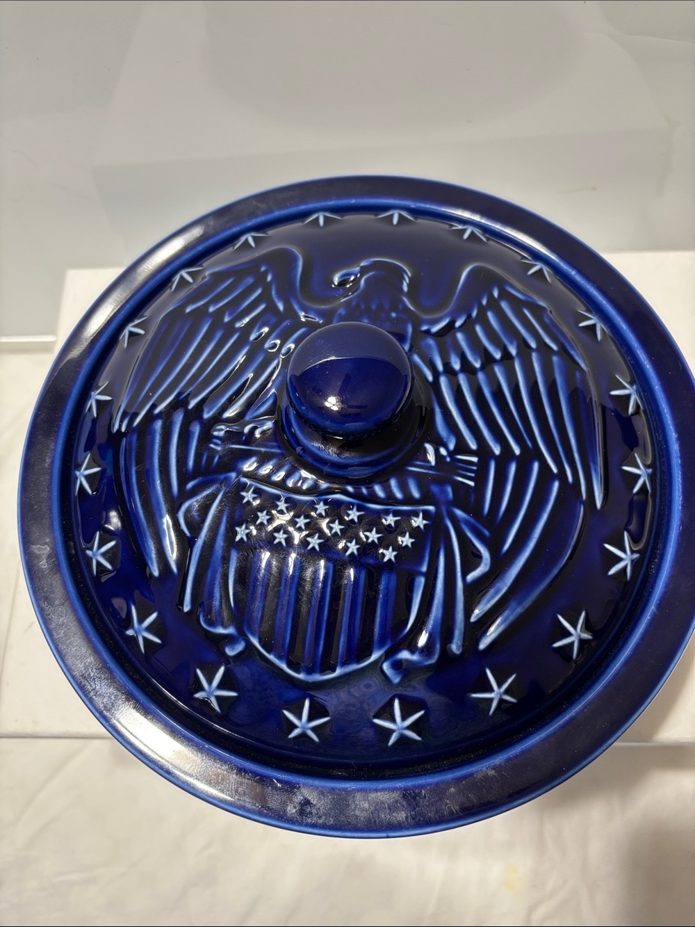 Longaberger Blue Eagle Covered Casserole Dish - Deep Blue